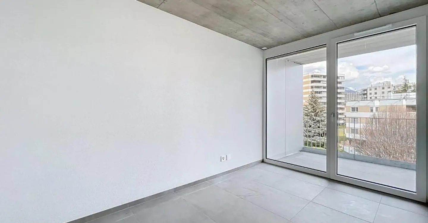 Attique lumineux avec vaste balcon - Foto 7 von 12