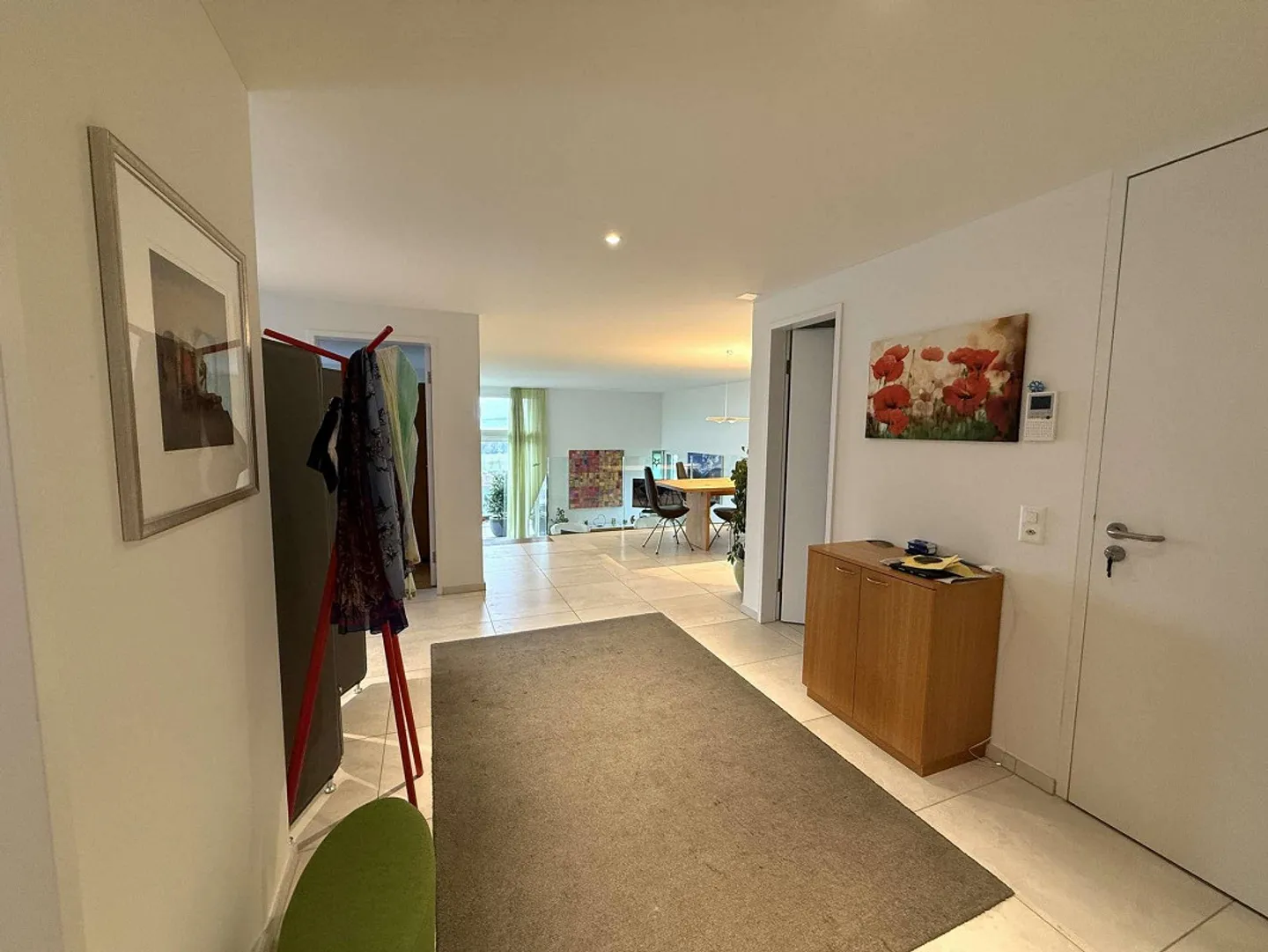 Einmalige Split-Leveldown 4-Zimmerwohnung mit 180°-Top Aussicht + 5... - Foto 8 von 13