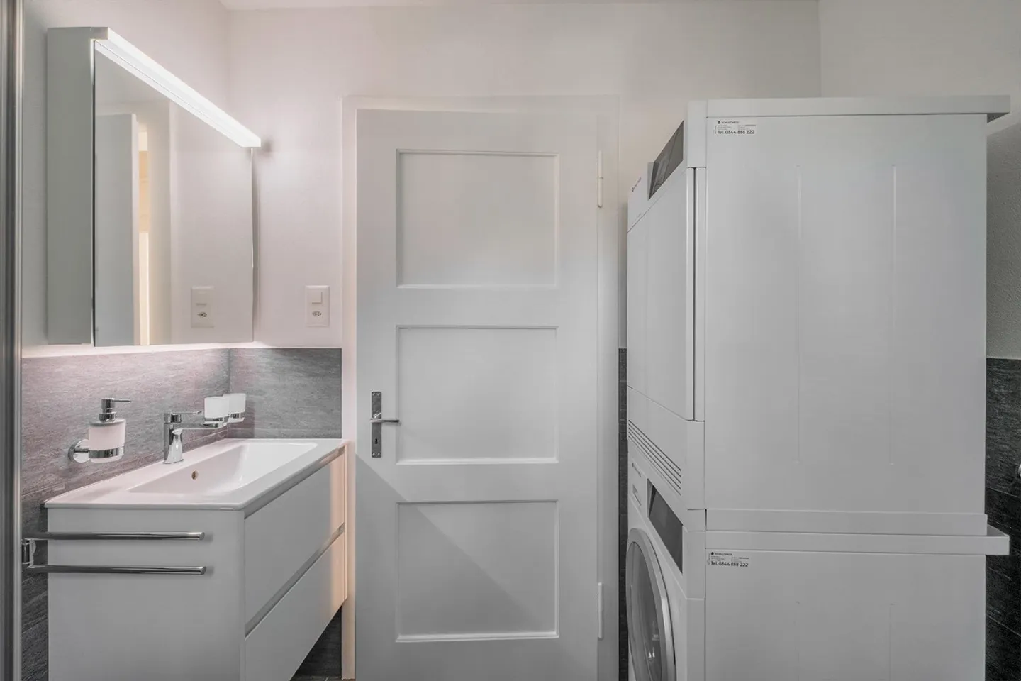 Stilvoll renovierte 3.5-Zimmer-Wohnung im Herzen von Chur - Foto 3 von 12