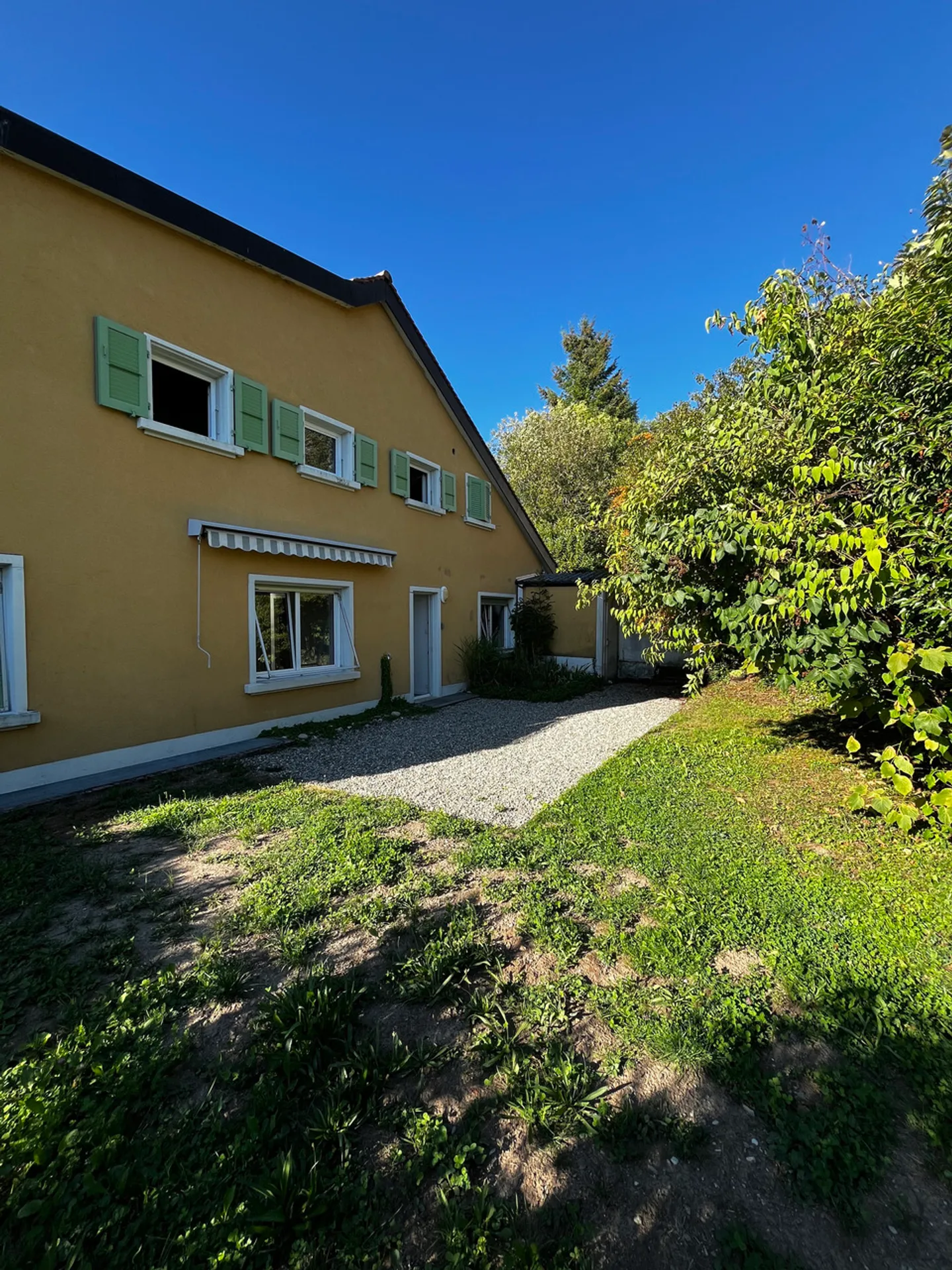Schöne renovierte Wohnung in der Chemin du Miroir 2, 1090 La Croix-sur-Lutry - Foto 3 von 15