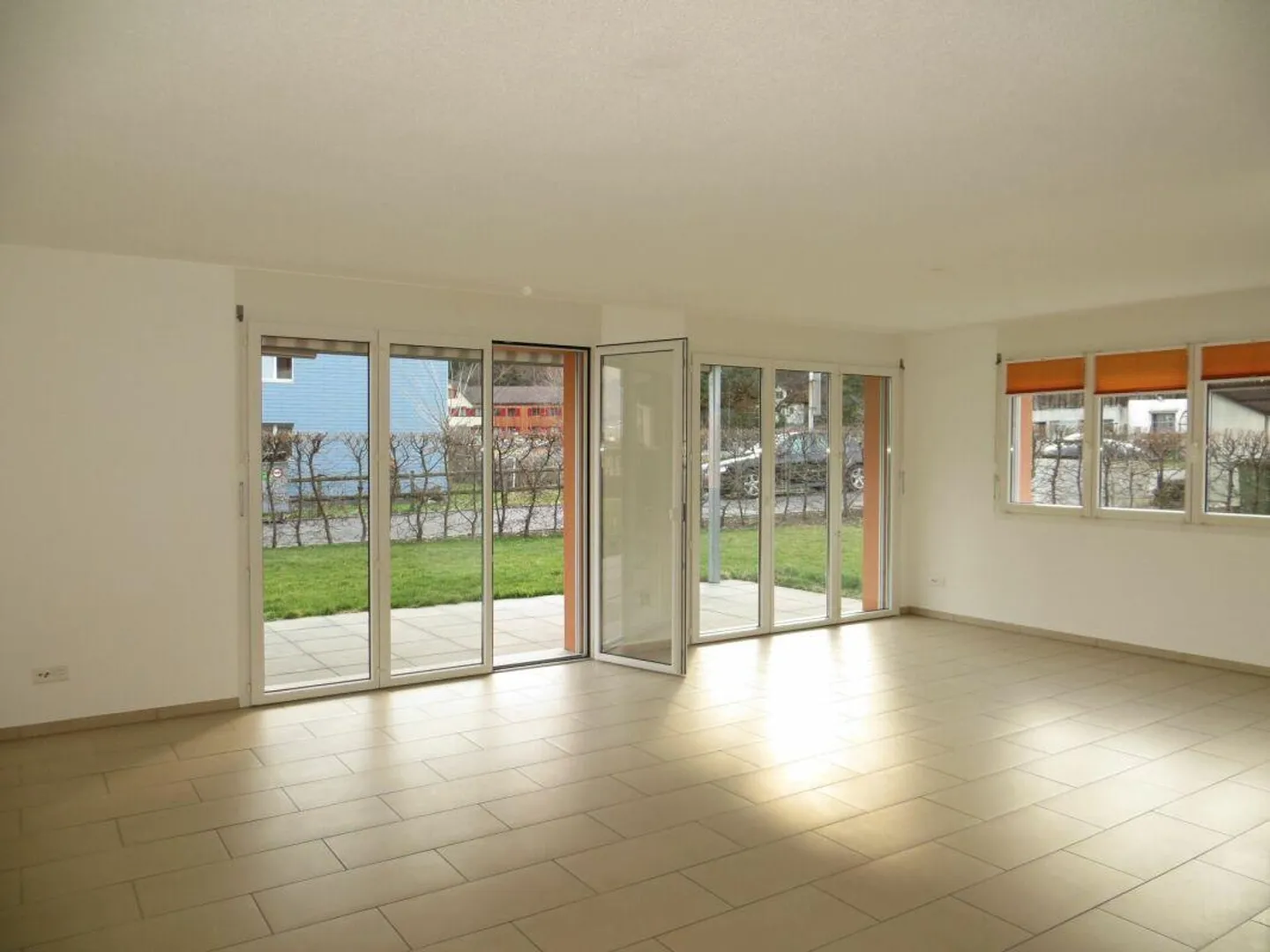 Appartement lumineux et spacieux dans un emplacement calme - Photo 3 sur 14