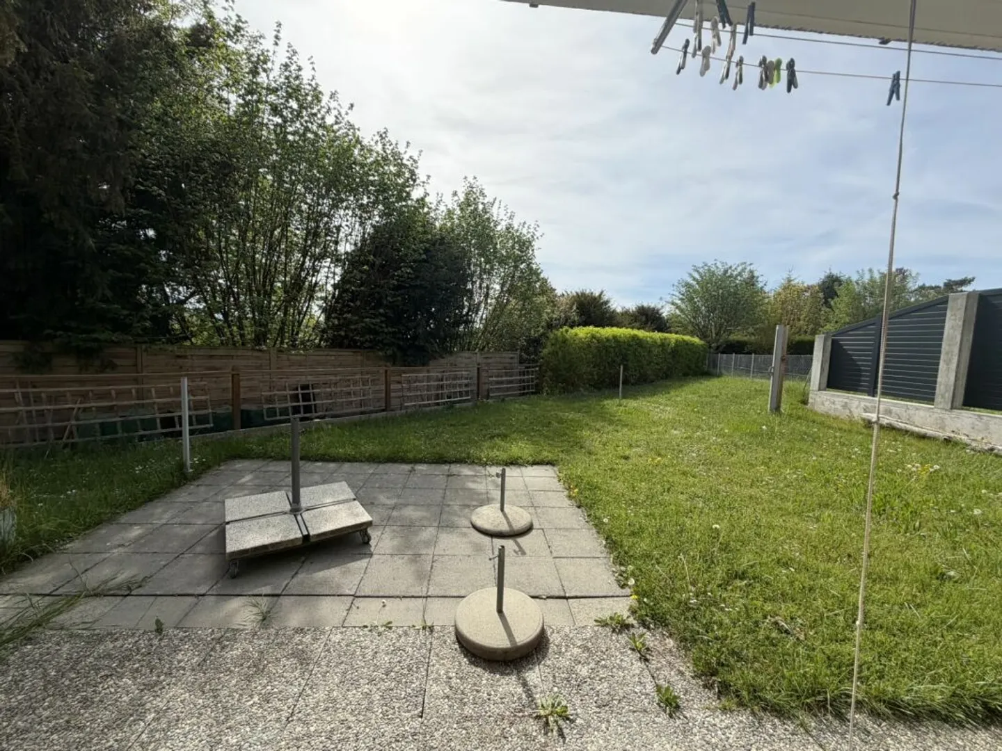 Maison Mitoyenne 5.5 Pièces - Double Garage - Grand Jardin - Photo 10 sur 12