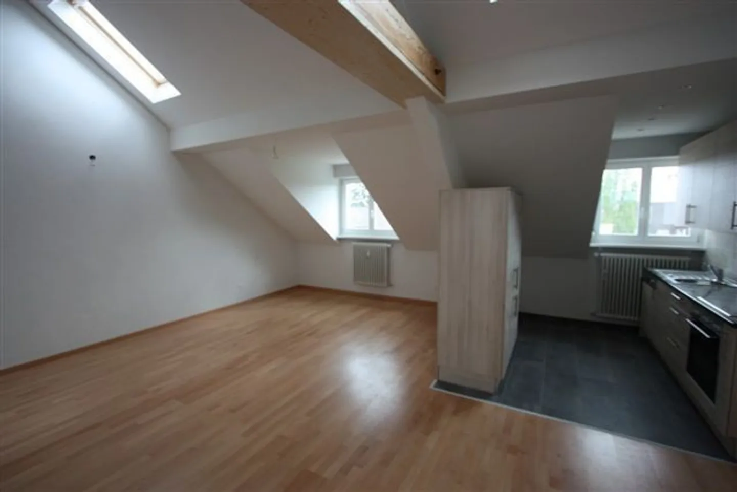 Penthouse moderne, lumineux et spacieux - Photo 2 sur 6