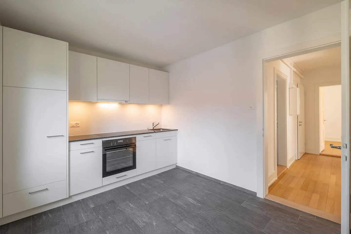 Stilvoll renovierte 3.5-Zimmer-Wohnung im Herzen von Chur - Foto 6 von 12