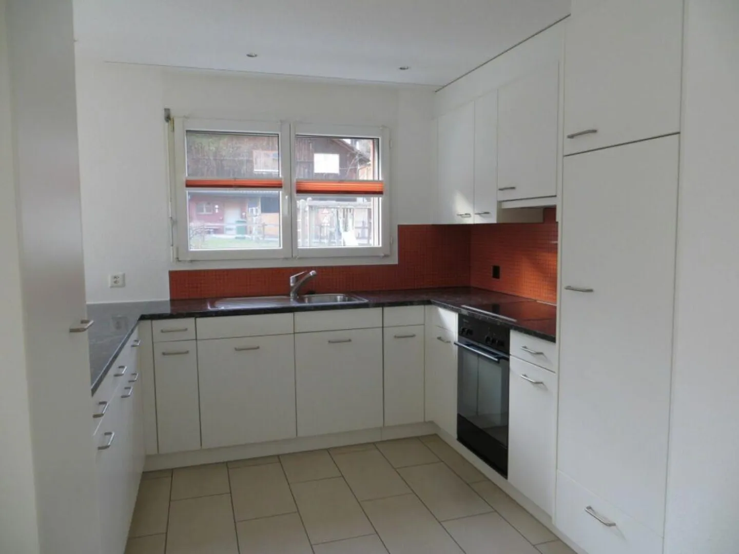 Appartement lumineux et spacieux dans un emplacement calme - Photo 5 sur 14