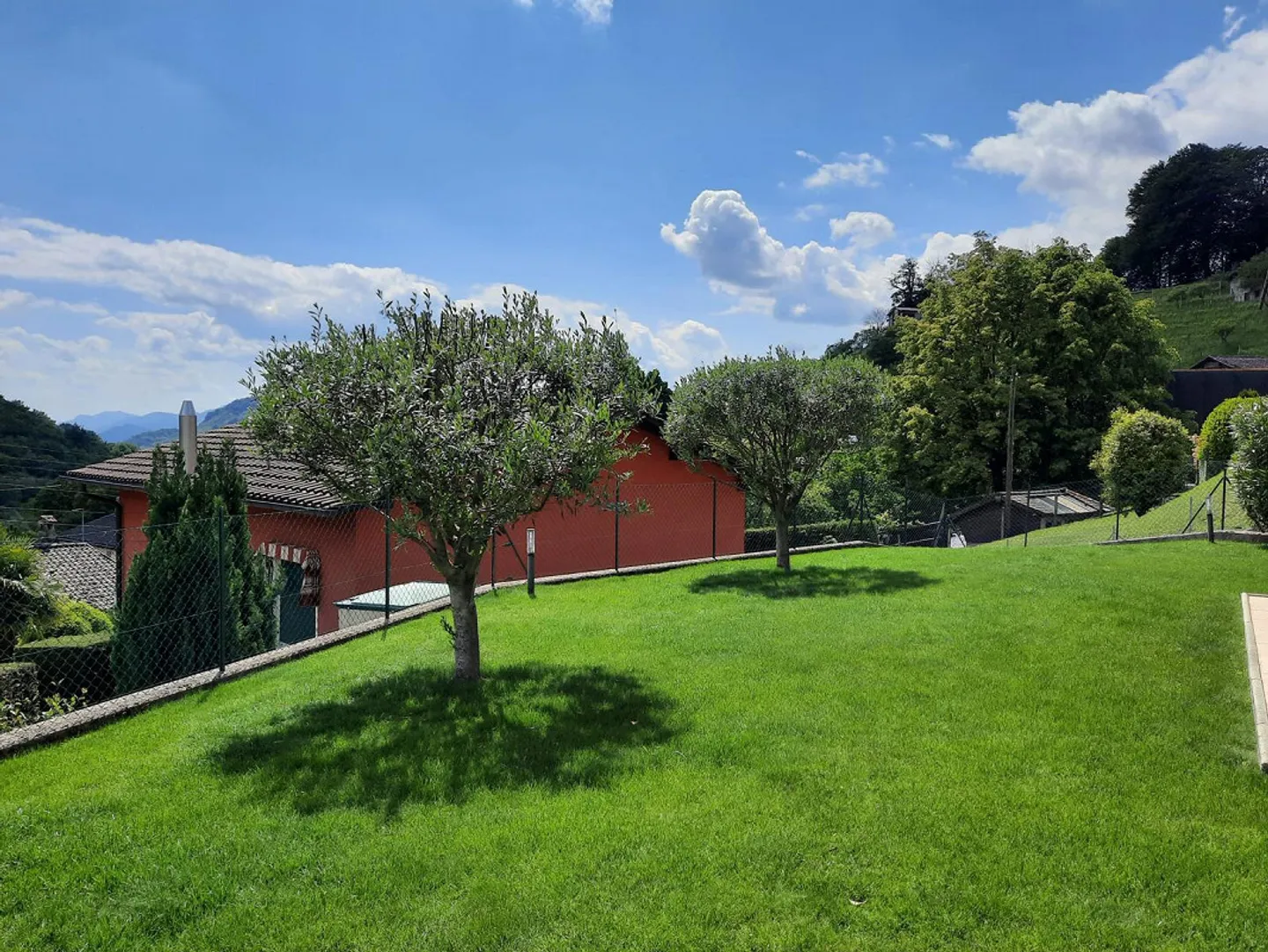 Maison dans un emplacement ensoleillé et calme Lugano-Capriasca - Photo 2 sur 18