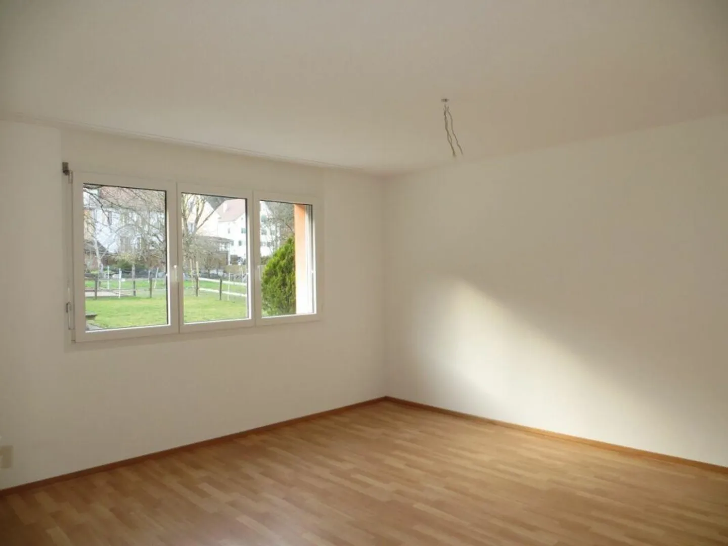 Appartement lumineux et spacieux dans un emplacement calme - Photo 8 sur 14