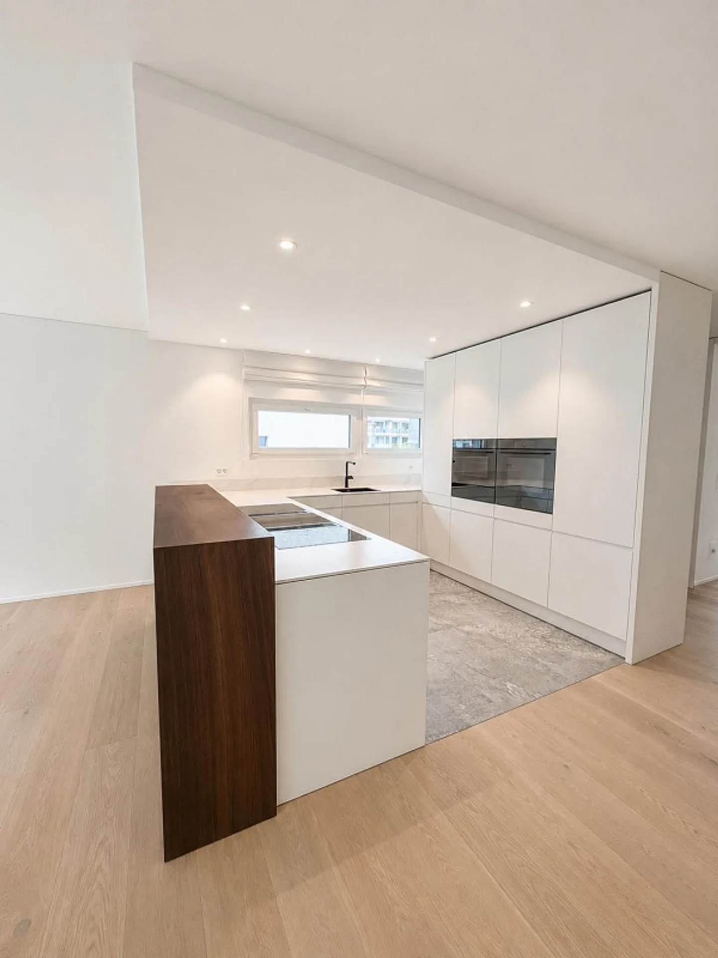 Appartamento elegante a Zug in una posizione adatta alle famiglie - Foto 2 di 16