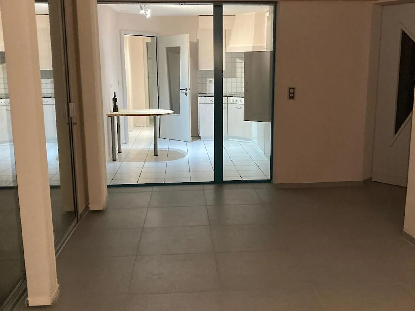 Tolle 3.5-Zimmerwohnung mit beheiztem Wintergarten in St. Antoni - Foto 4 von 9