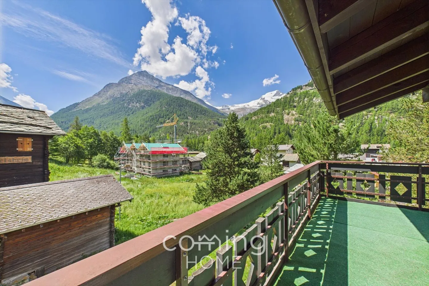 Incantevole appartamento di 2,5 stanze a Saas-Grund - Con camino, vista sulle montagne e grande balcone - Foto 9 di 10
