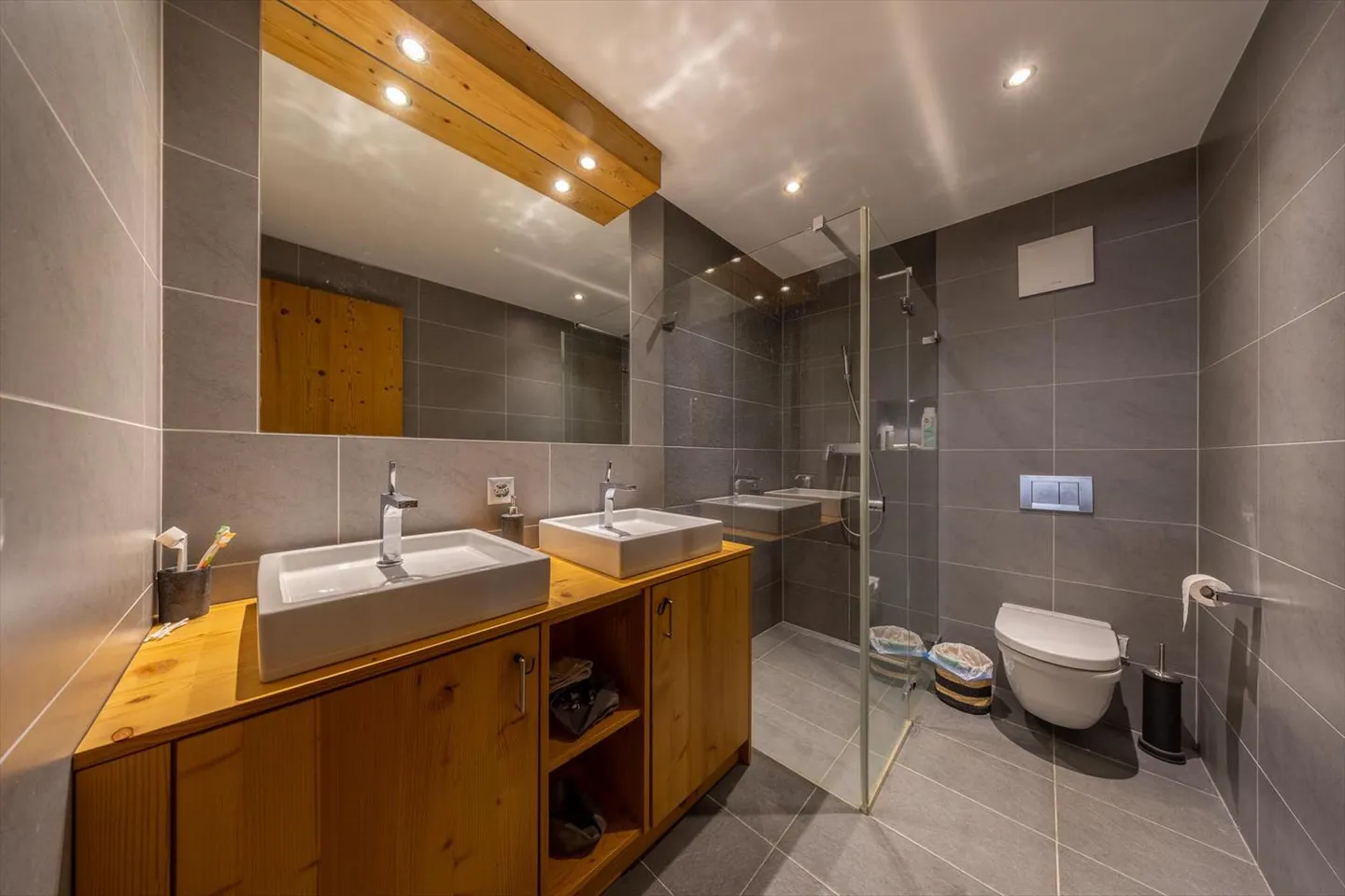 Appartement chaleureux dans le complexe Mer de Glace - Photo 9 sur 13