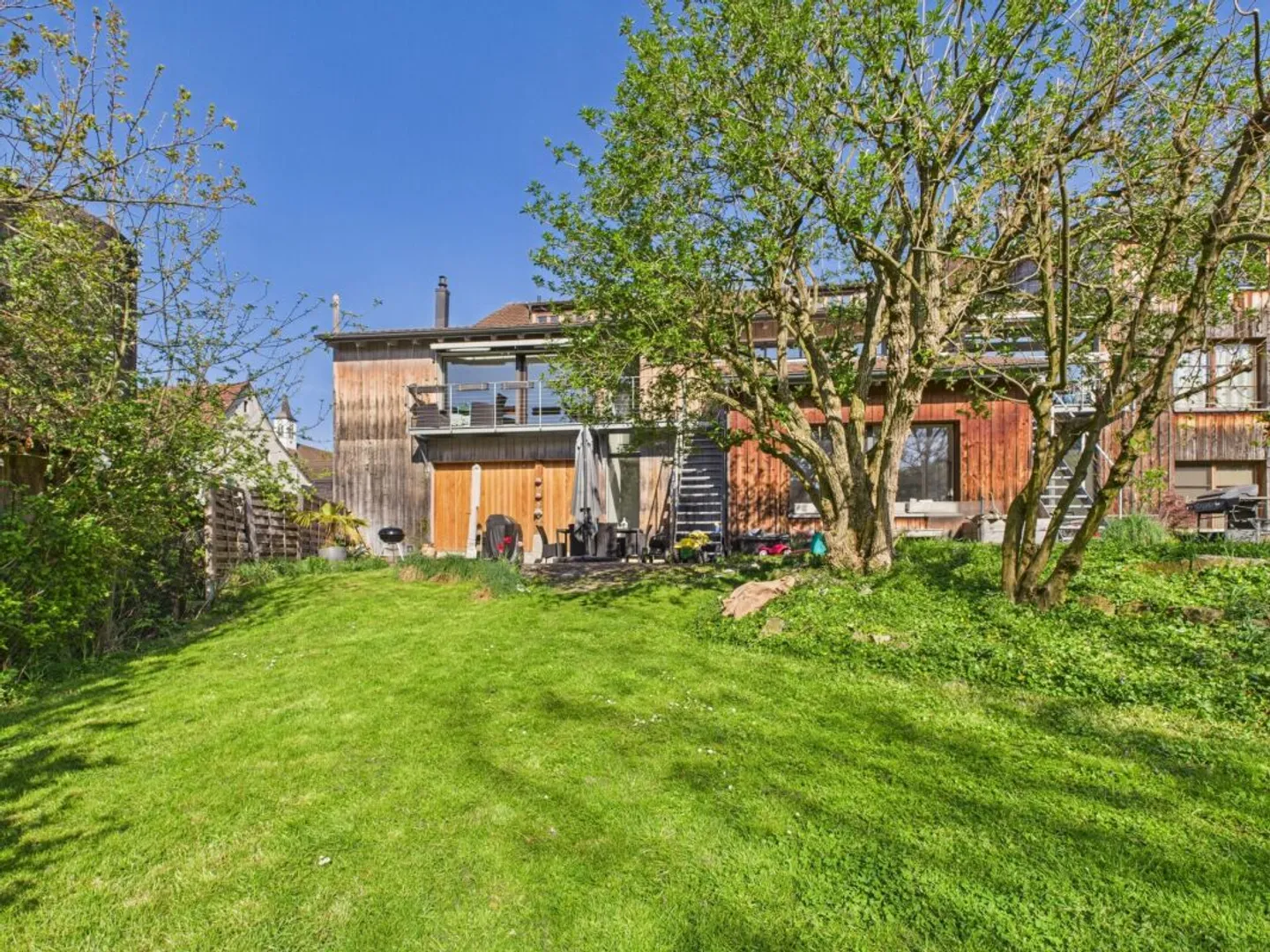 Appartement familial de 6 pièces avec grand jardin - Photo 12 sur 12