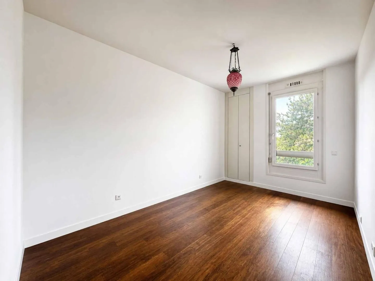 Appartement spacieux 5 pièces - Photo 10 sur 11