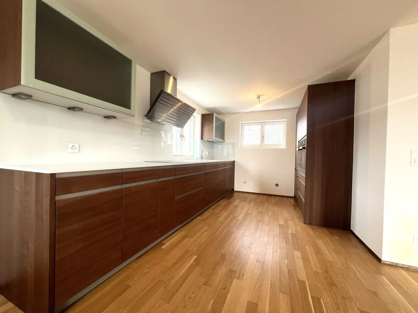 Schönes renoviertes Haus in Attalens / 3 SZ / 1 Badezimmer / 1 Balkon / Wärmepumpe - Foto 3 di 12