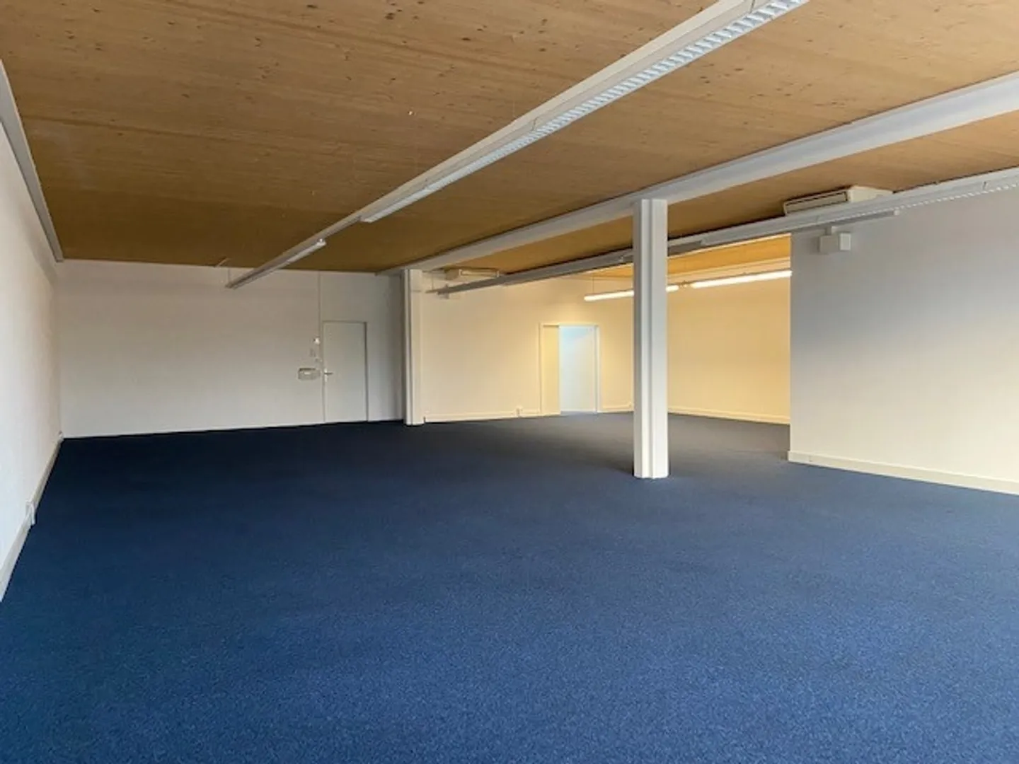 Diverse moderne Gewerbeflächen/Büros zu vermieten 18m2 - 140m2 - Foto 3 von 6