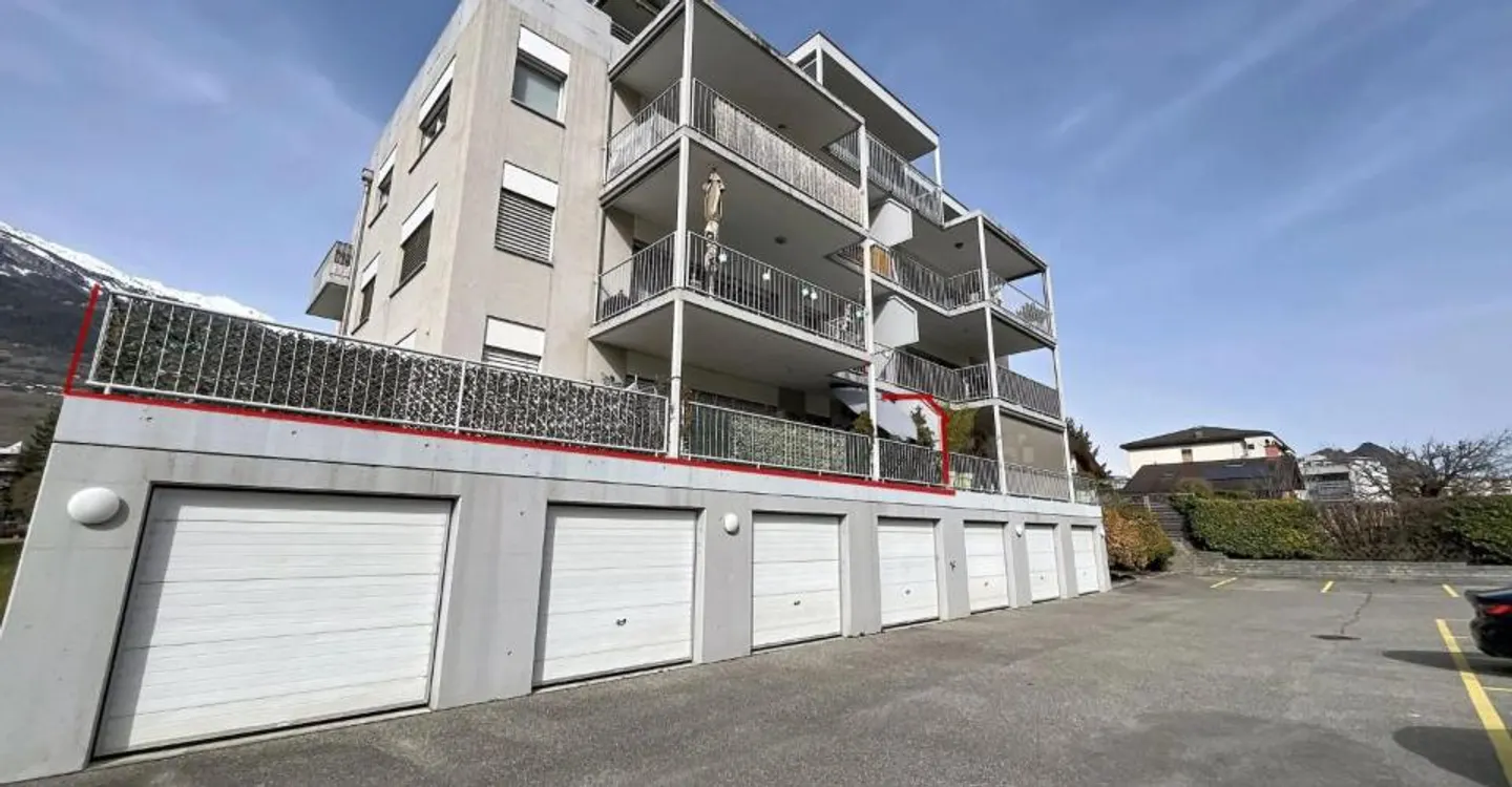 Geräumige 4,5 Zimmer mit großer Terrasse und freiem Blick in Conthey - Foto 1 von 10