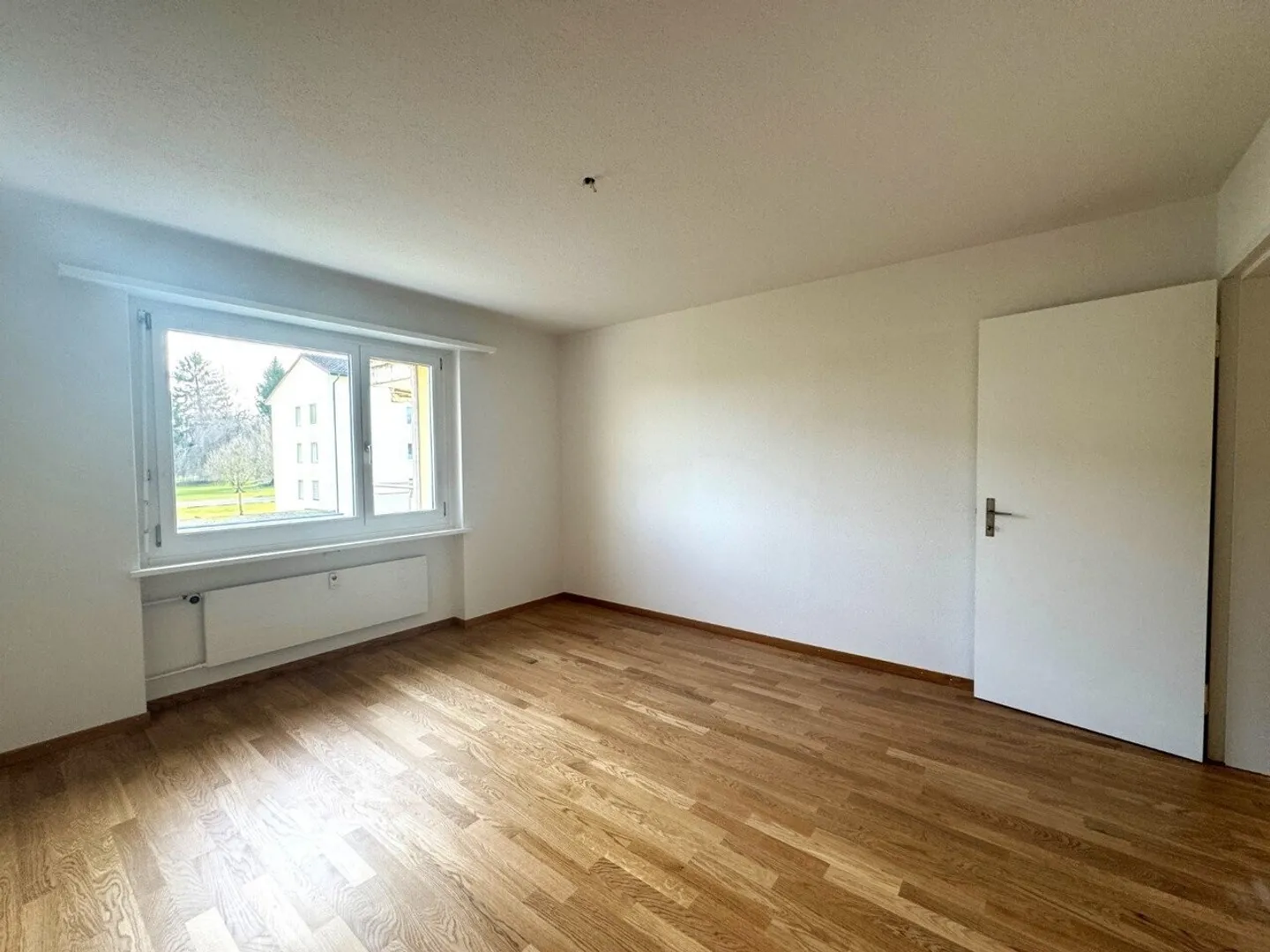 Tolle 4.5-Zimmerwohng im Hochparterre für Familien mit Spielplatz - Foto 6 von 8