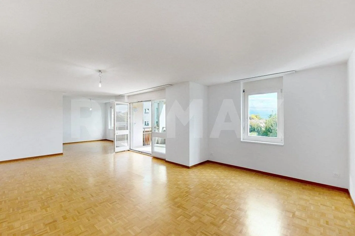Appartamento 3.5 locali, 1° piano, ascensore, superficie utile 98 m², balcone 8 m², vista nel verde ... - Foto 10 di 13