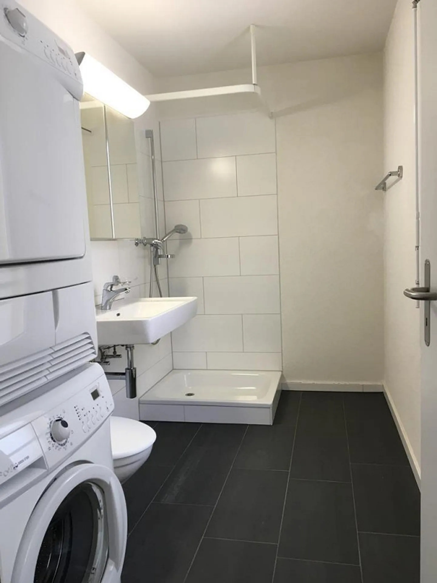 Grosszügige Maisonette mit Balkonen - Foto 2 von 9