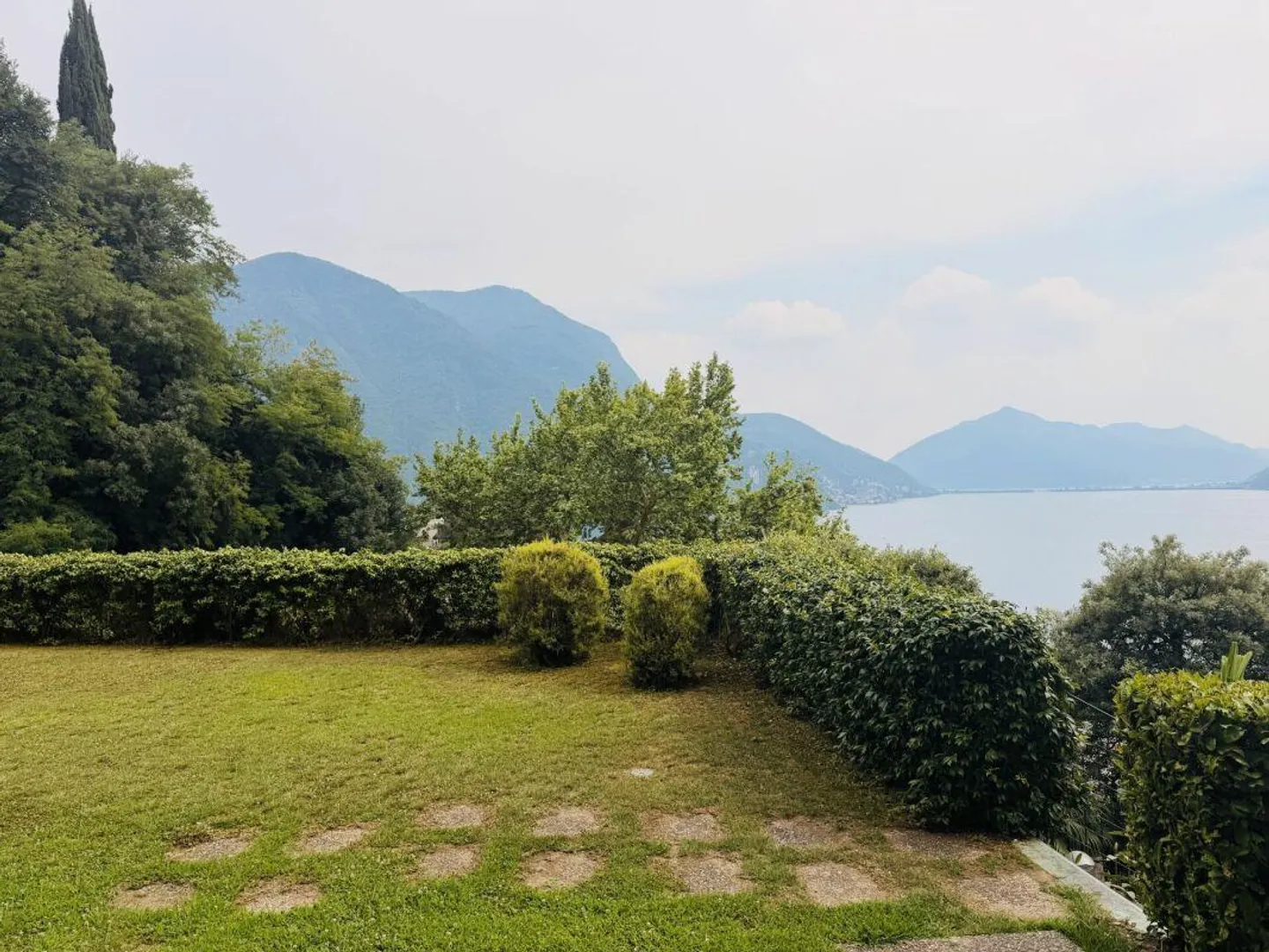 CASTAGNOLA · EXCLUSIVITY WITH VIEW OF THE GOLFO DI LUGANO - Photo 5 of 5
