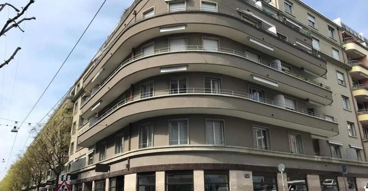 Are you looking for accommodation in the city center near Chauderon? - Photo 1 of 7