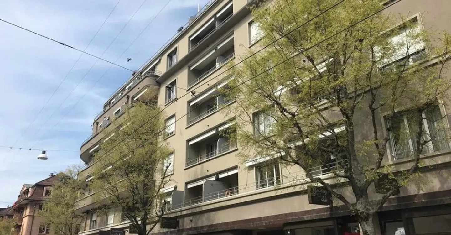 Are you looking for accommodation in the city center near Chauderon? - Photo 2 of 7