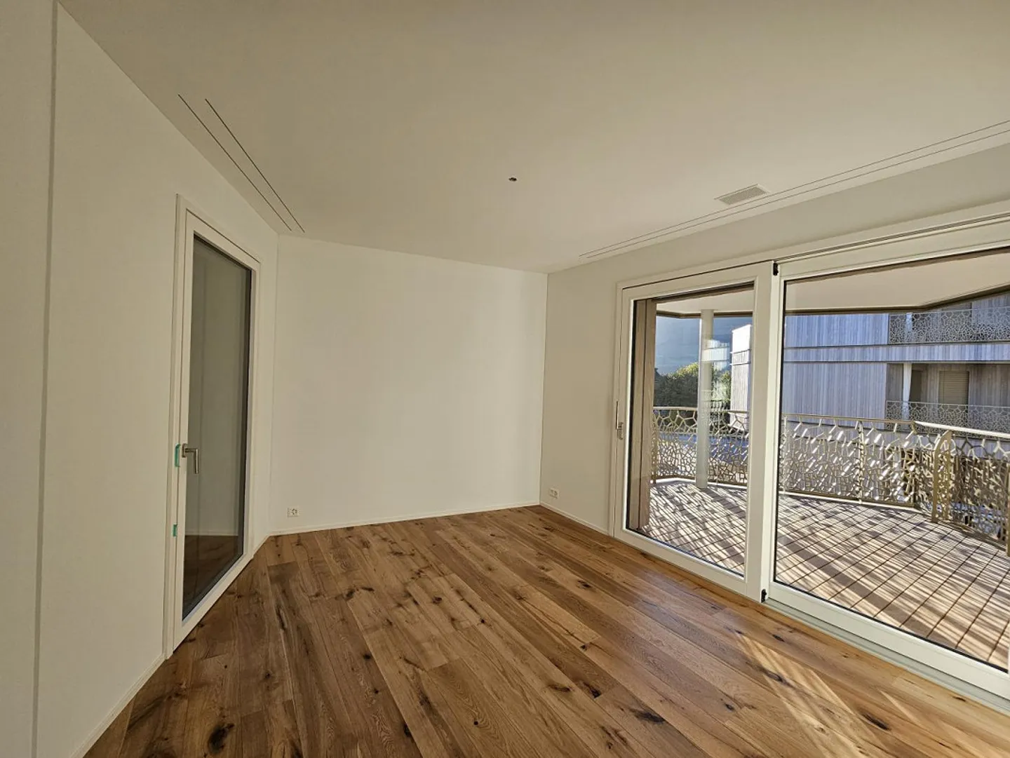 3.5 Zimmer Maisonette-Wohnung in exclusiver und ruhiger Wohnanlage - Foto 2 von 7