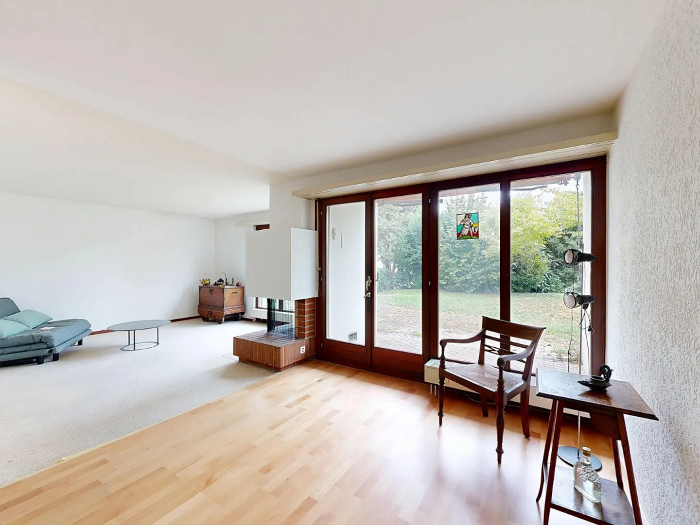 Spacious 5.5-room semi-detached house with versatile expansion potential - Photo 2 of 15