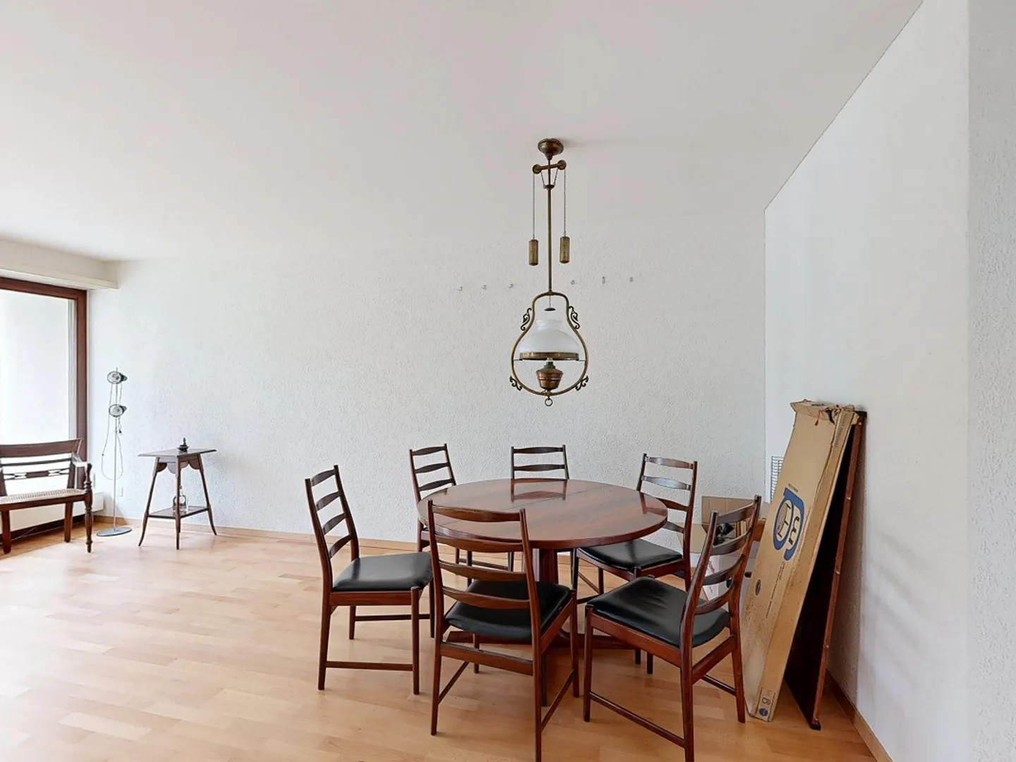 Spacious 5.5-room semi-detached house with versatile expansion potential - Photo 6 of 15