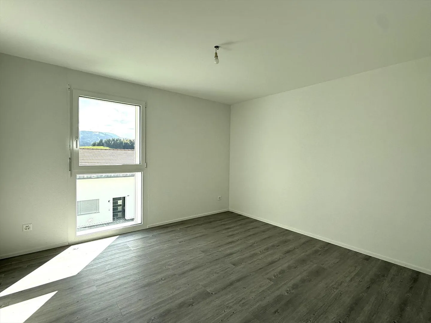 Apartment for rent - Photo 6 of 10