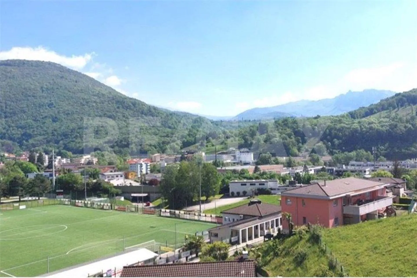 Penthouse moderno con terrazza - Foto 11 di 12