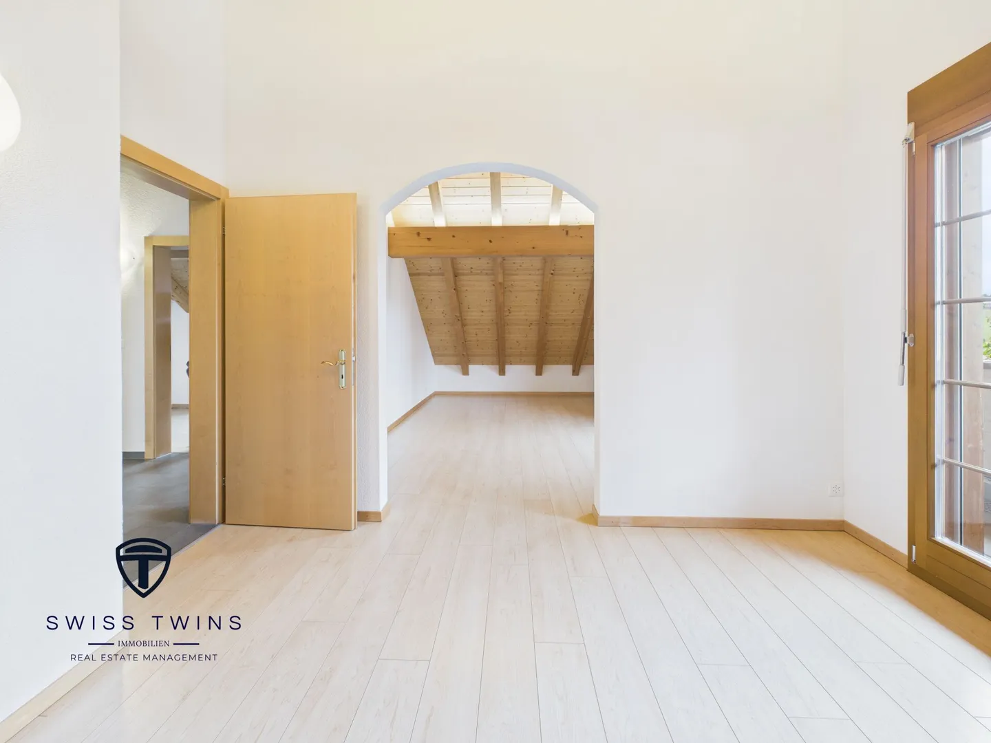 Attico esclusivo di 4,5 stanze a Ruswil - Vivere con stile e comfort - Foto 6 di 17