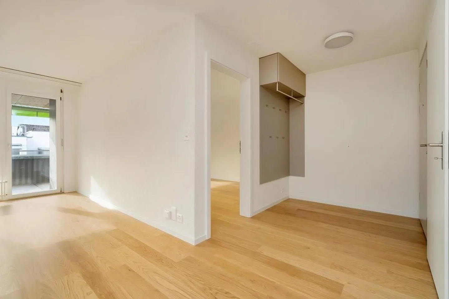 Ampio appartamento di 2,5 stanze - Foto 4 di 7