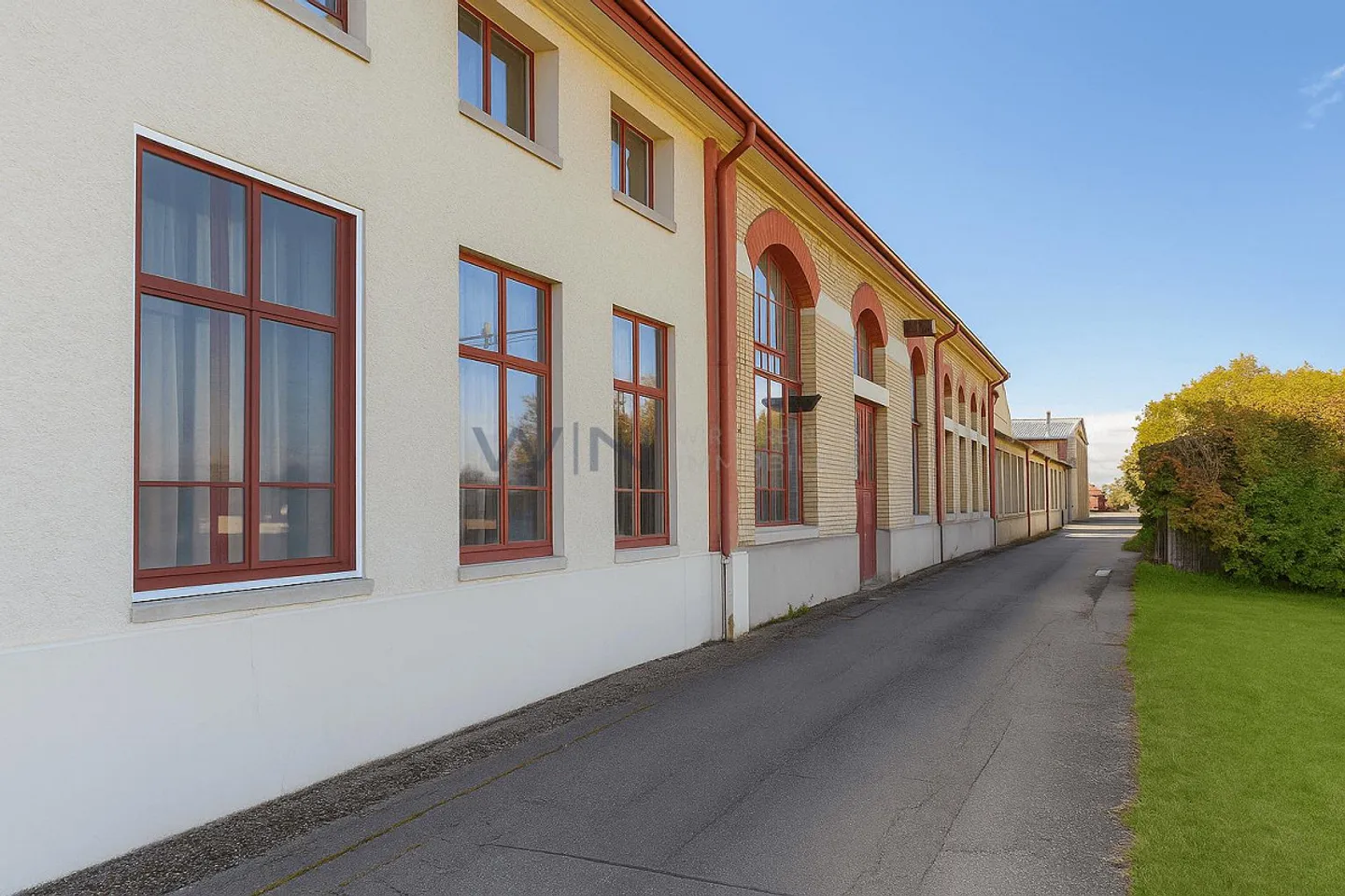 Versatile Industrial Property - Photo 3 of 13
