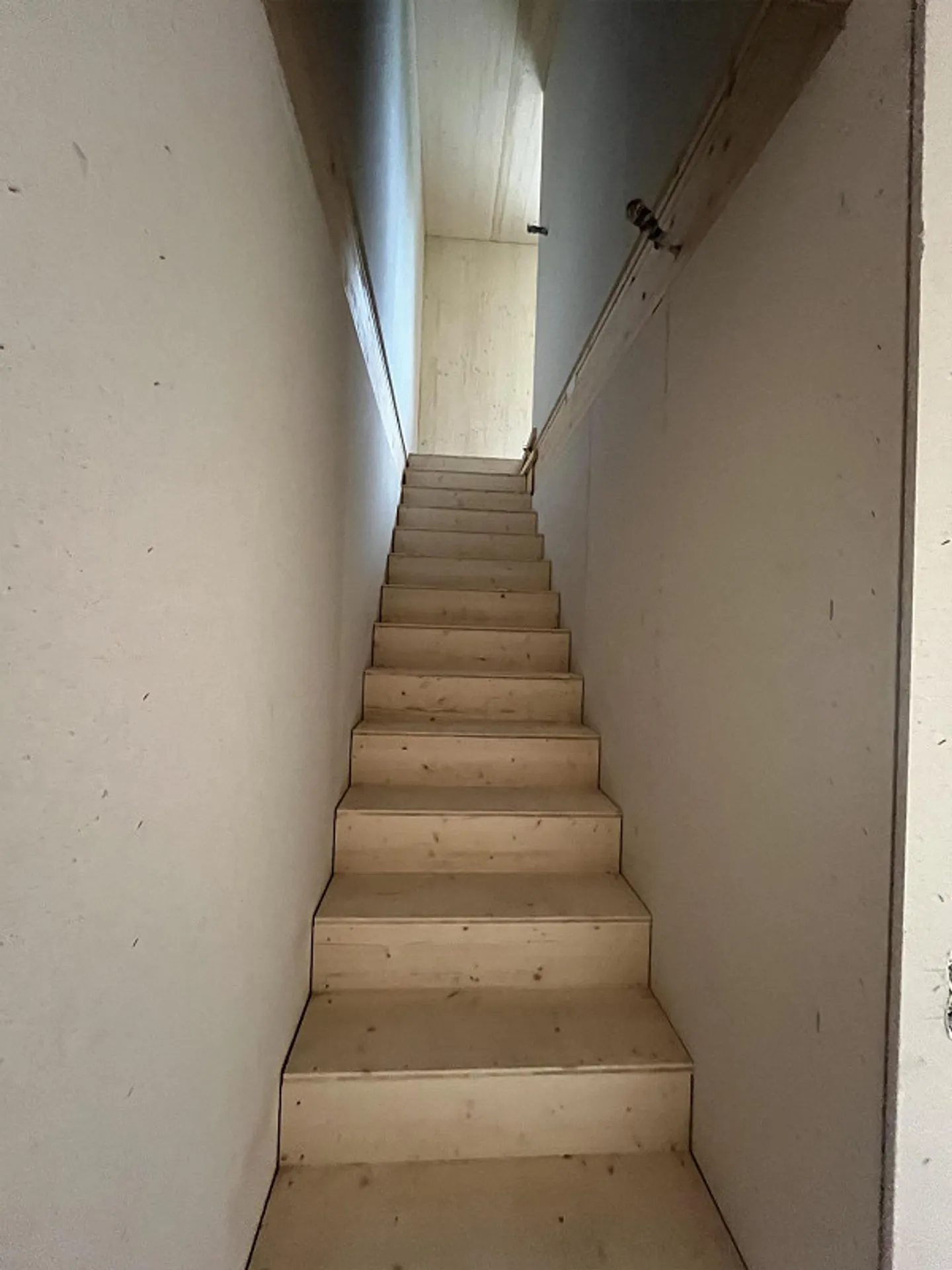 Première location dans une maison en bois moderne - Photo 5 sur 12