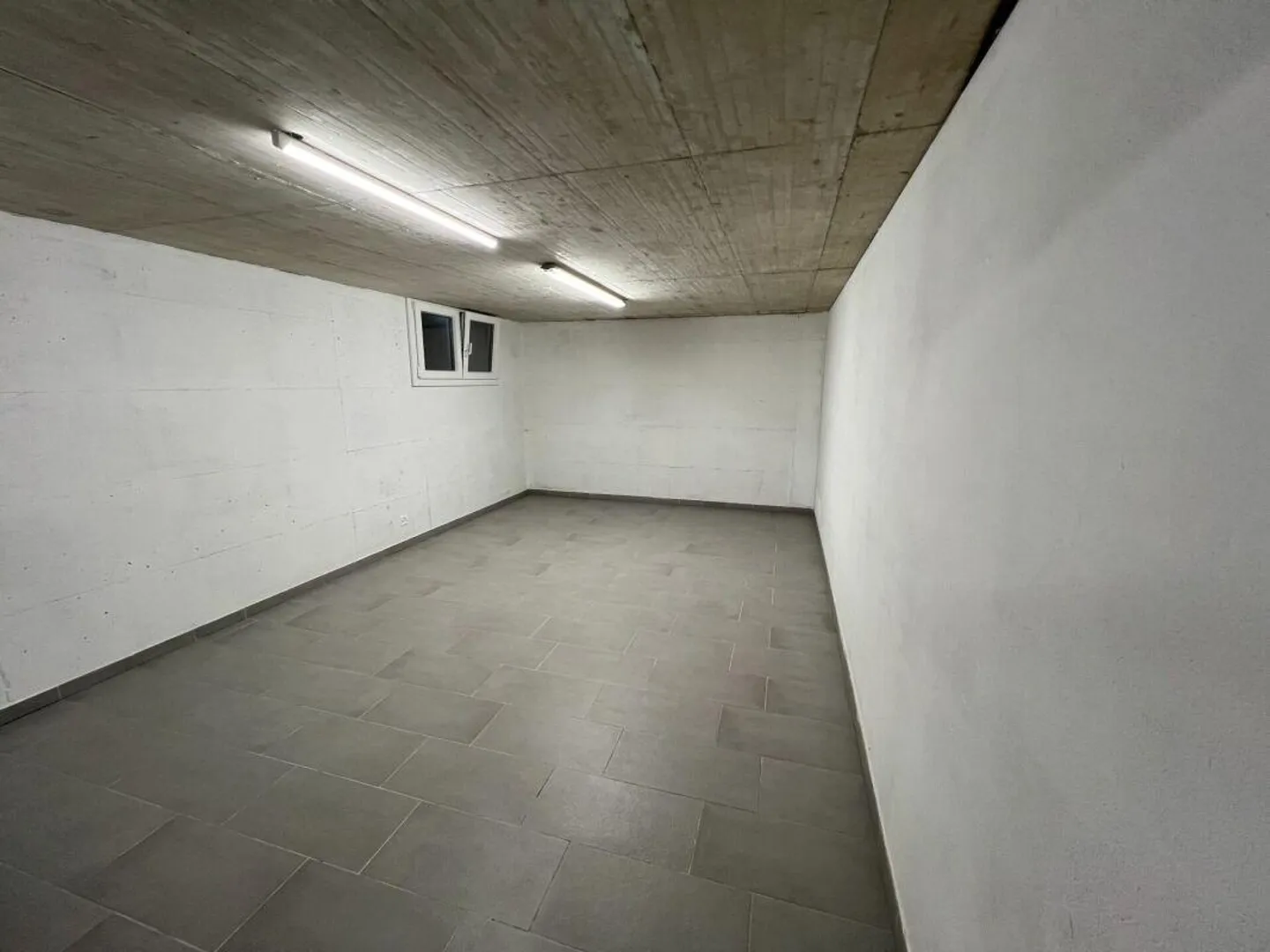 Maison moderne jumelée, 4.5 + 3.5 pièces avec grand jardin - Photo 17 sur 17