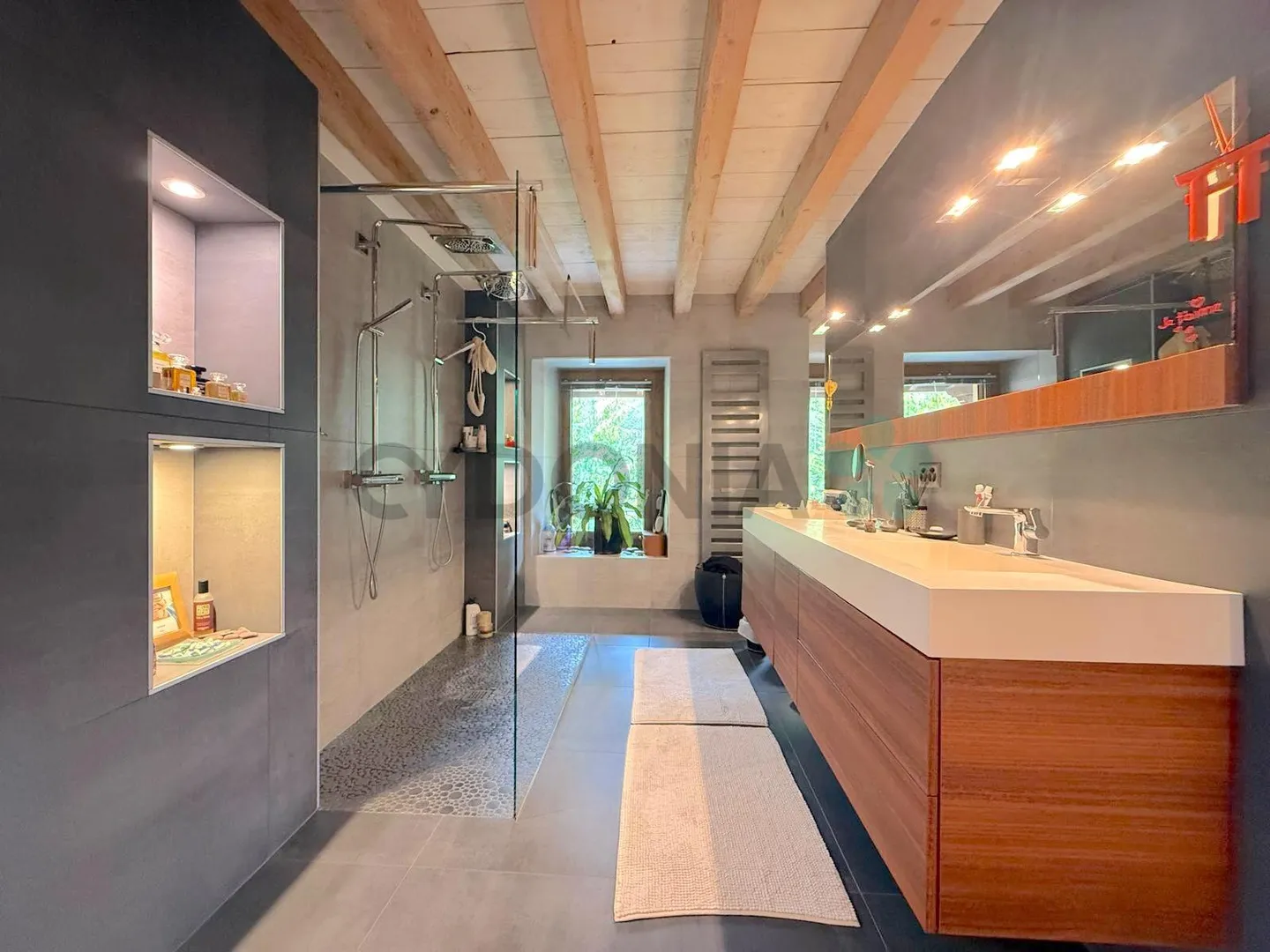 Sublime village house that combines modernity and the charm of the old - Photo 8 of 14