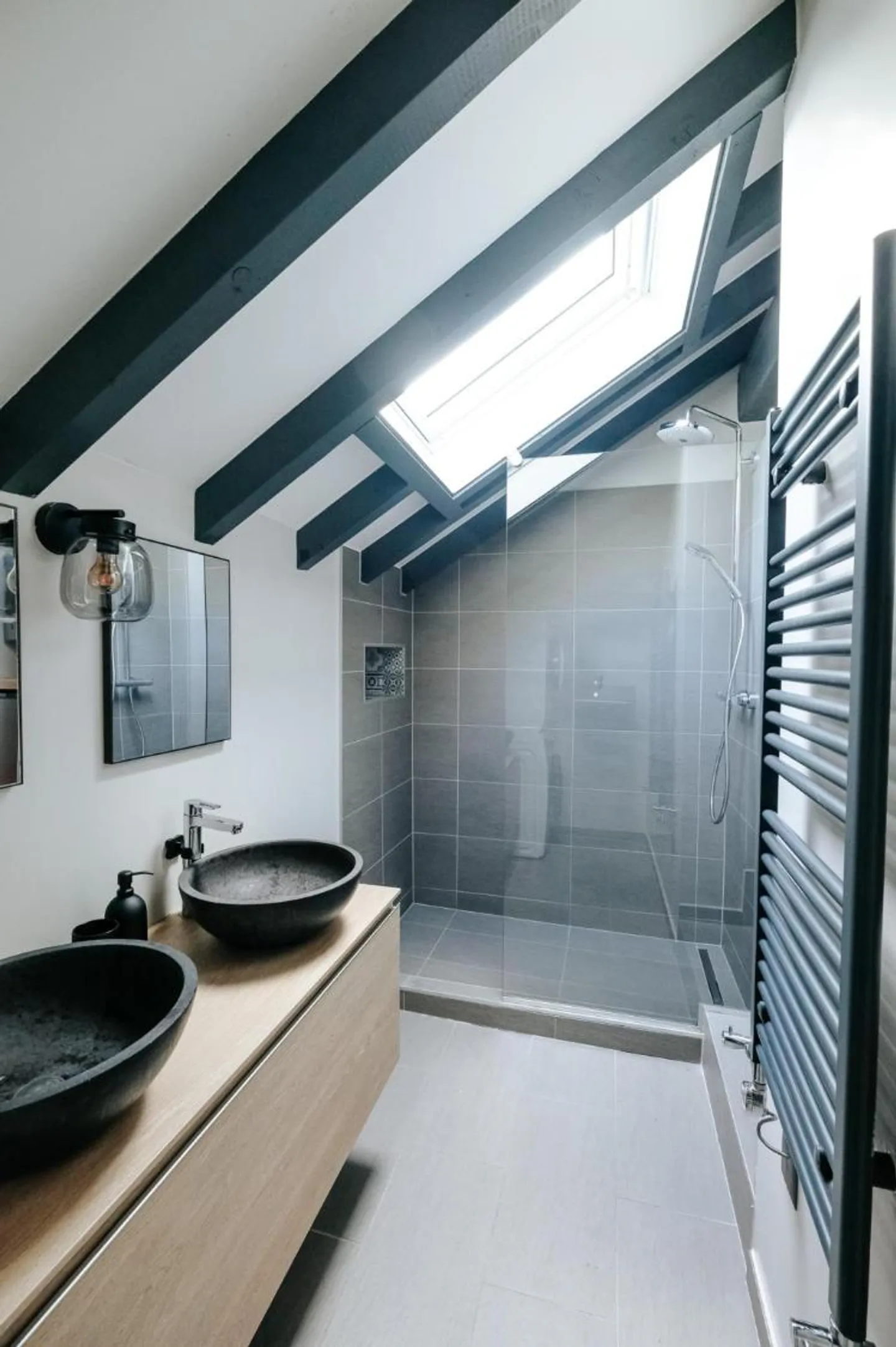 Appartement au bord du lac - Photo 7 sur 7