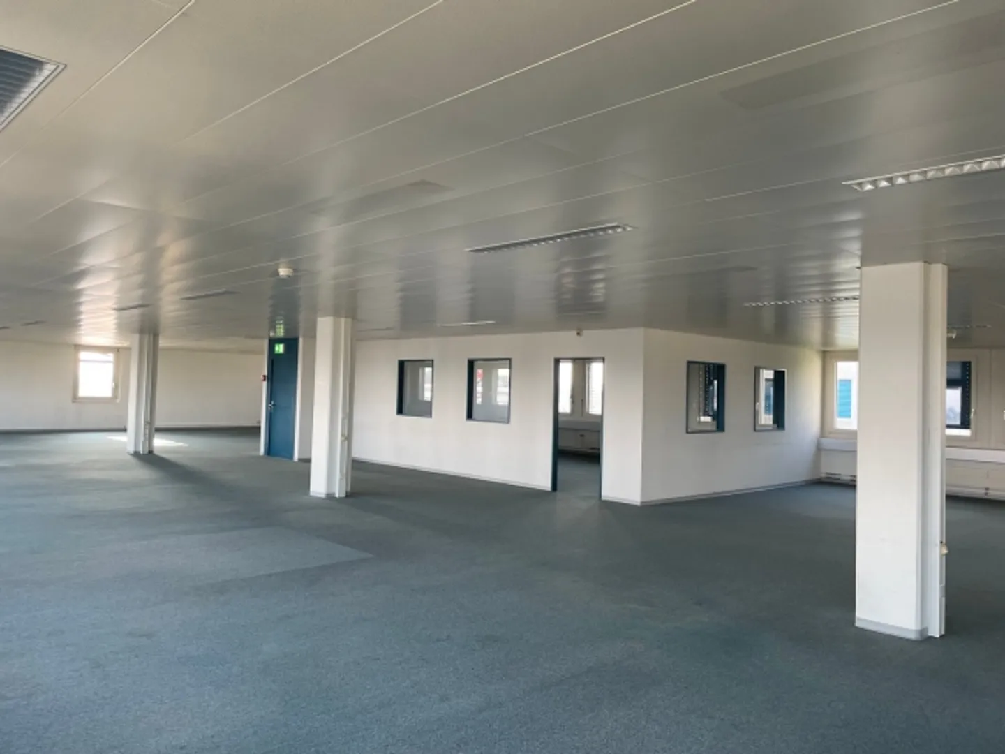 Spazio ufficio in affitto - Foto 3 di 7