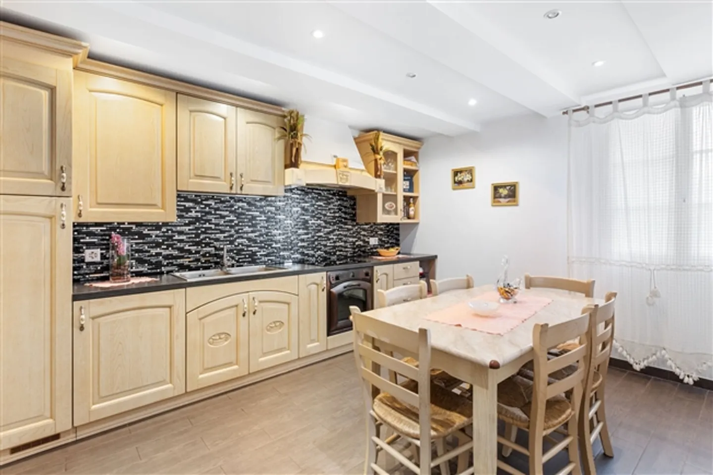 Duplex Charmant avec Flair Italien - Photo 3 sur 13