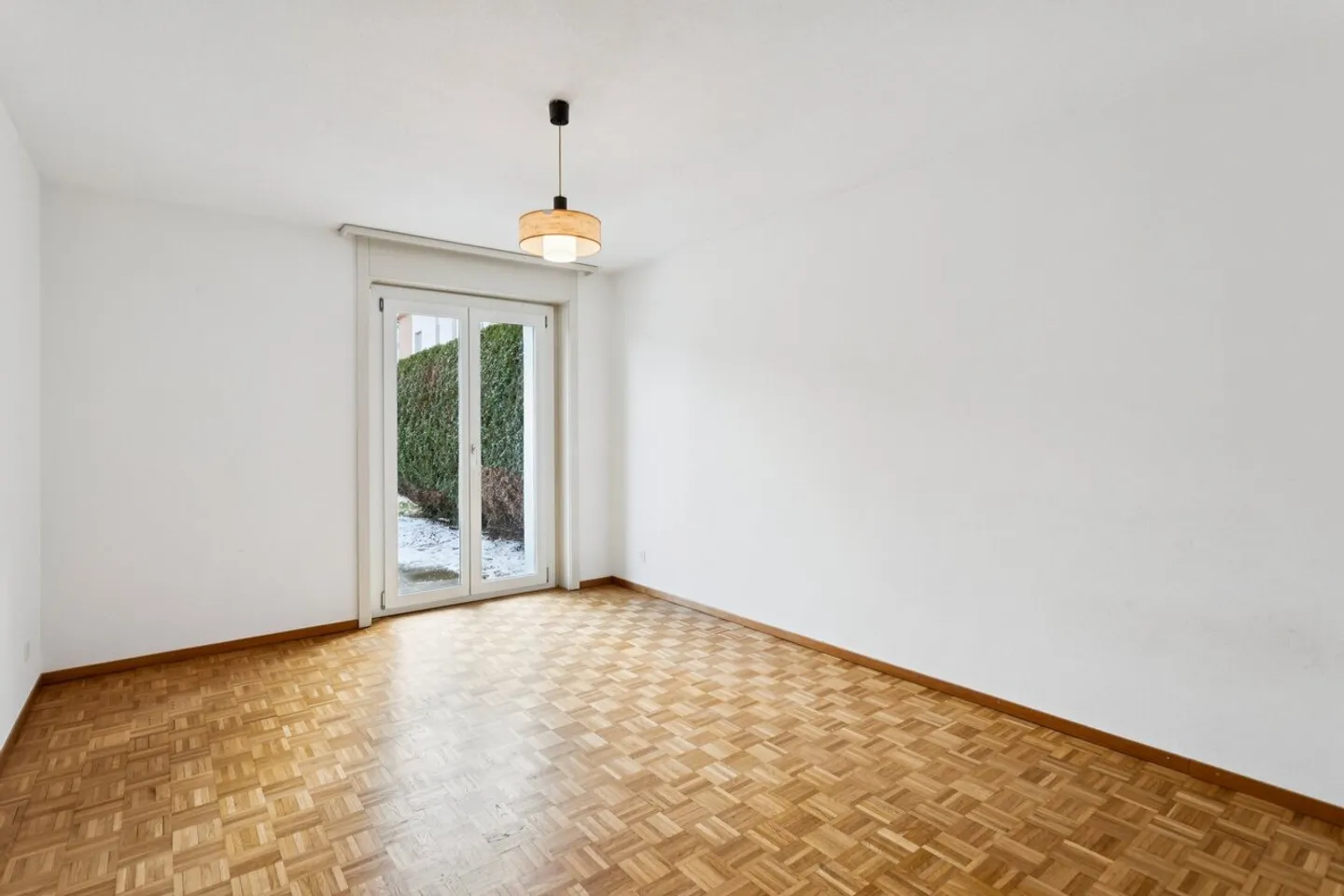 Apartment with terrace and garden - Photo 5 of 9