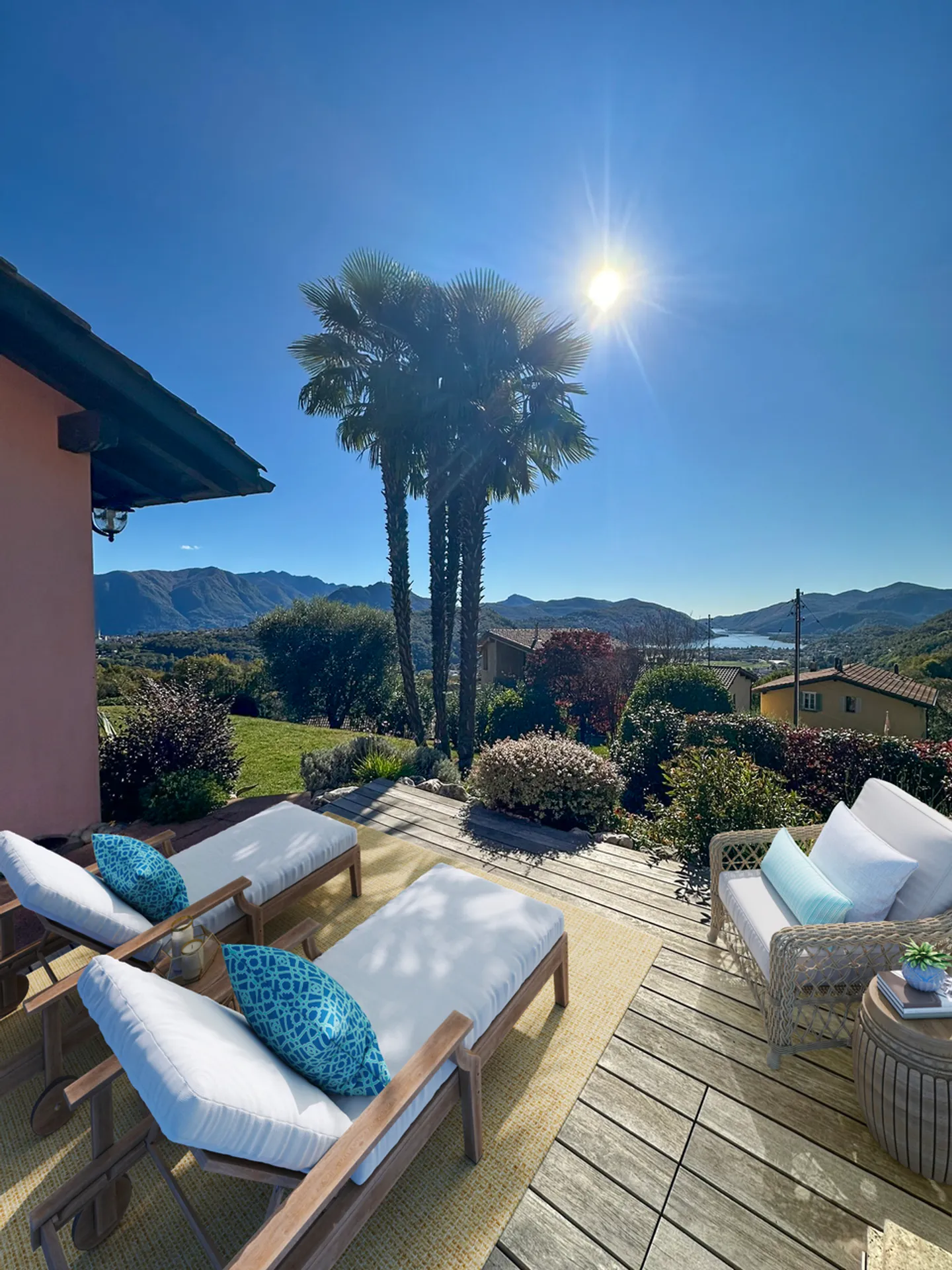 Villa in vendita - Foto 2 di 17