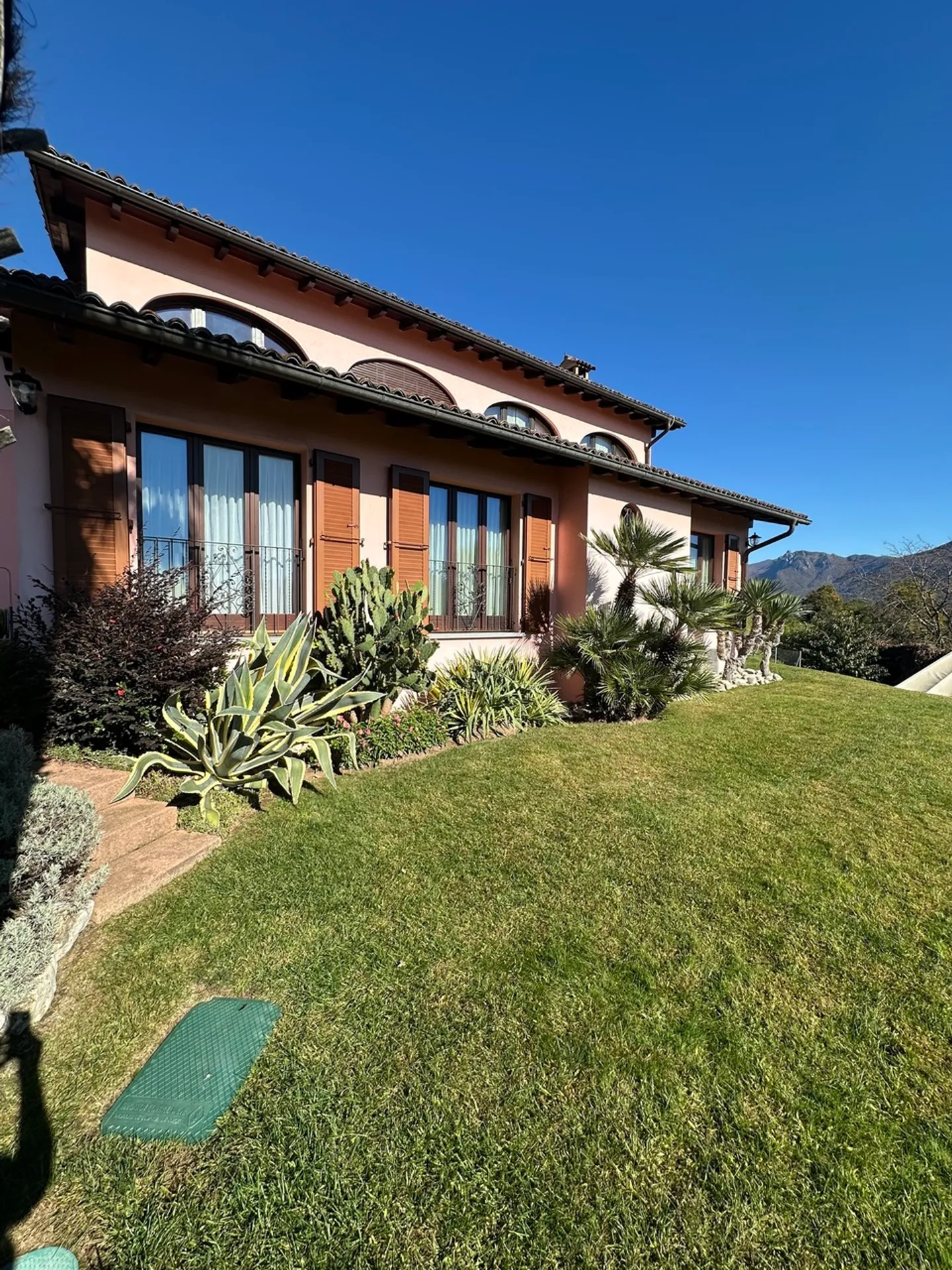 Villa in vendita - Foto 12 di 17