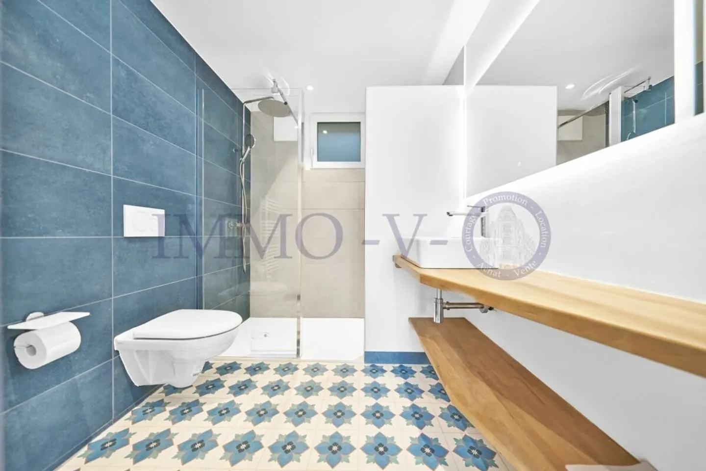 HIGH-END RENOVATED WITH LARGE GARDEN AND LAKE VIEW - 5P + STUDIO - Photo 14 of 20