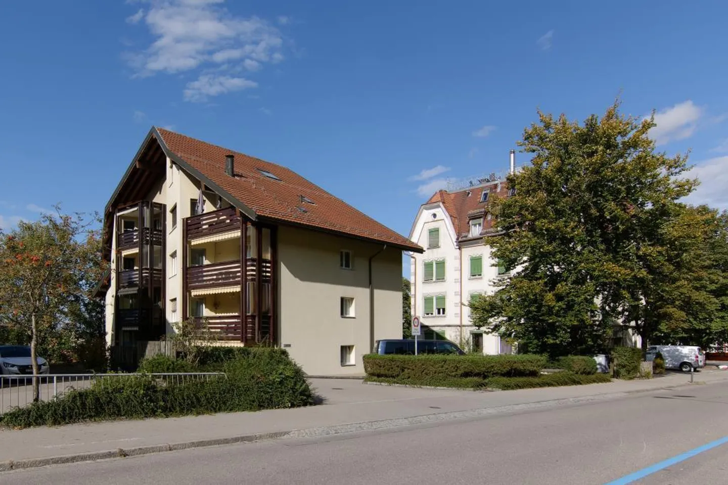 4.5 Room Apartment with Patio - Photo 1 of 7