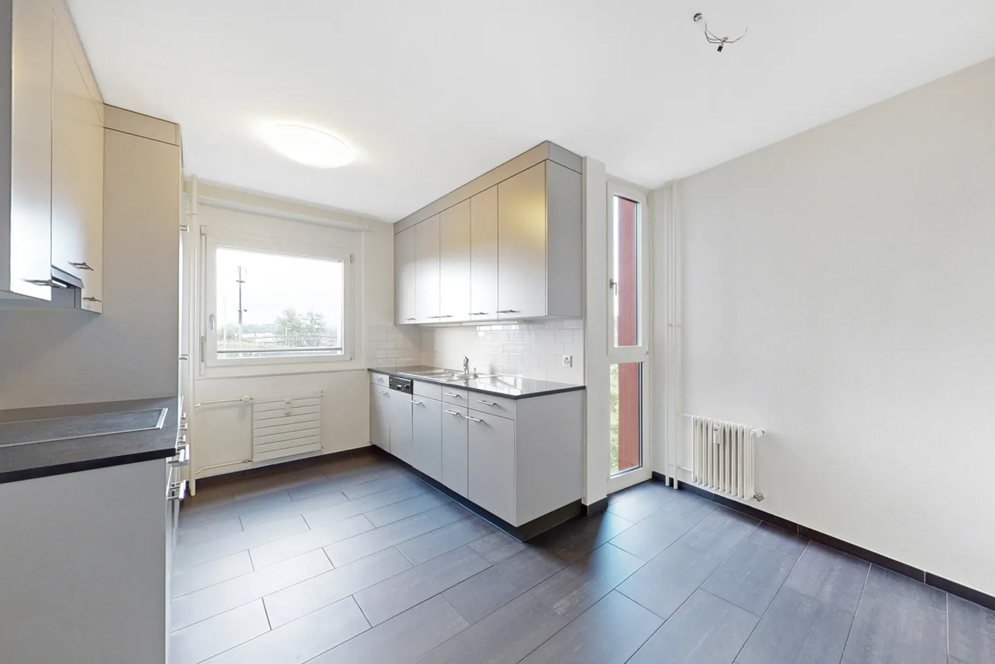 Moderne 3.5-Zimmerwohnung - Foto 3 von 9