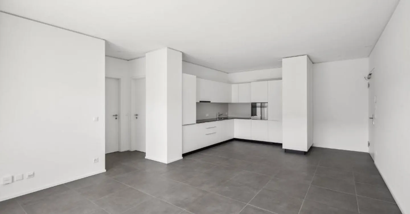 Modern and Comfortable 4.5 Room Apartment - Photo 4 of 10