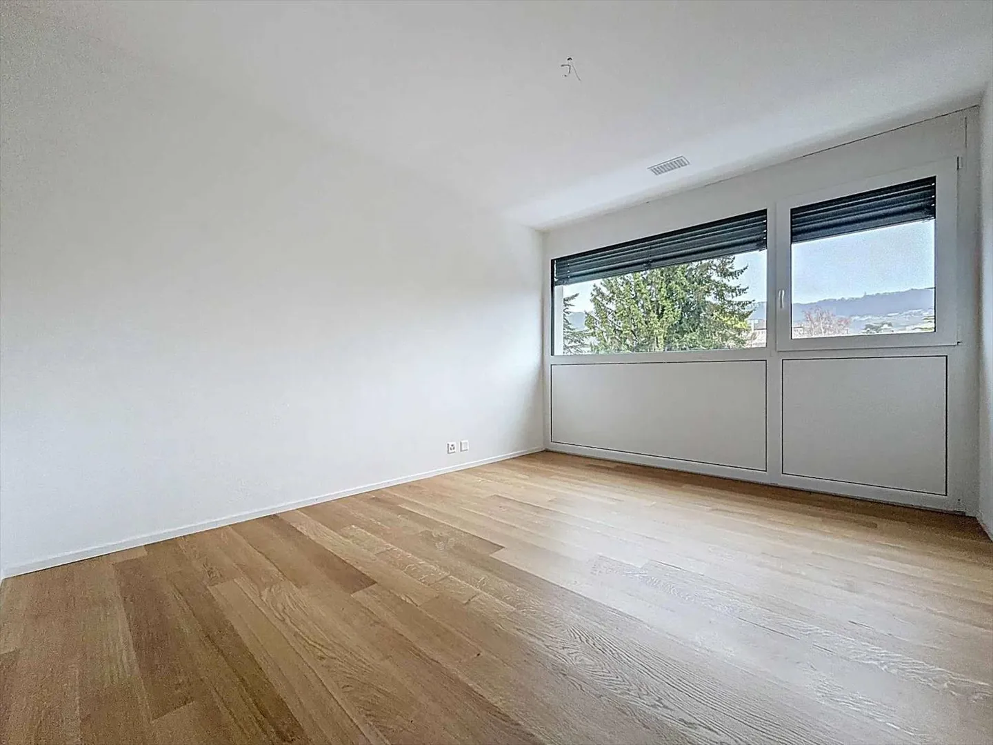 Attico nuovo di 4.5 stanze con terrazza sul tetto - Foto 6 di 13