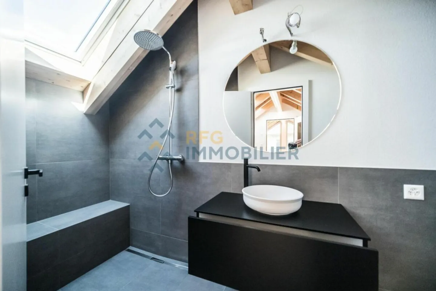 Maison Familiale Moderne - Photo 10 sur 11