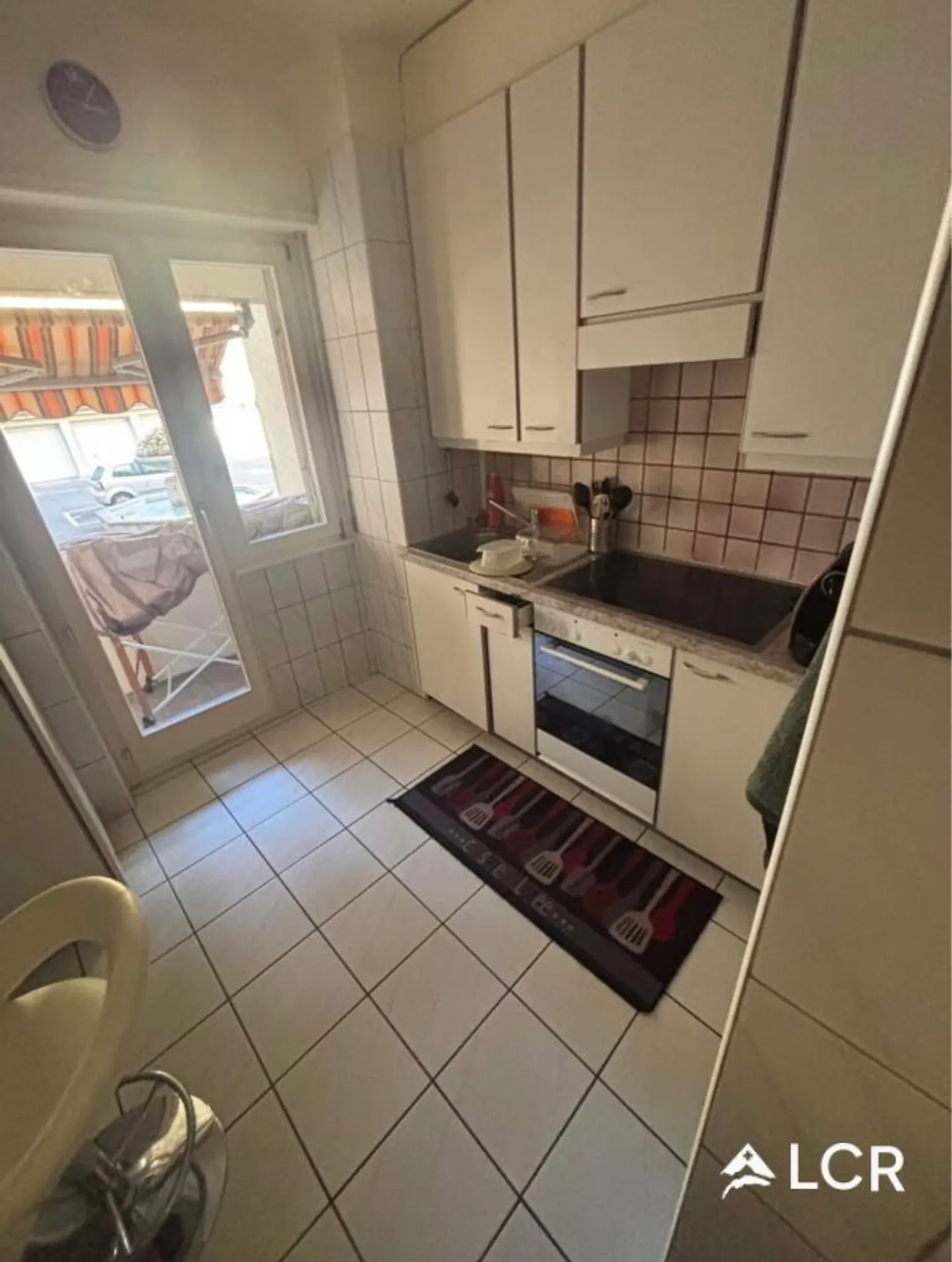 Beautiful furnished 3.5-room apartment in Lausanne - Photo 3 of 11